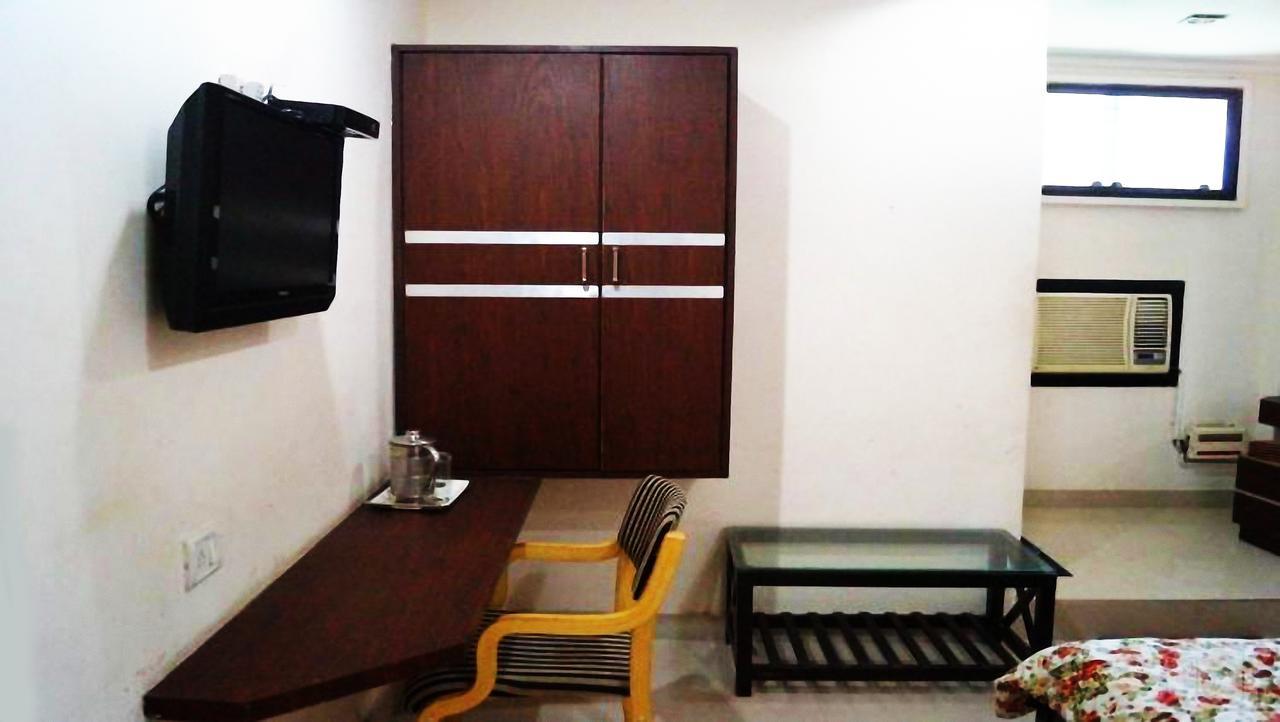 Vaishnavi Group Of Hotels Hyderabad Bagian luar foto